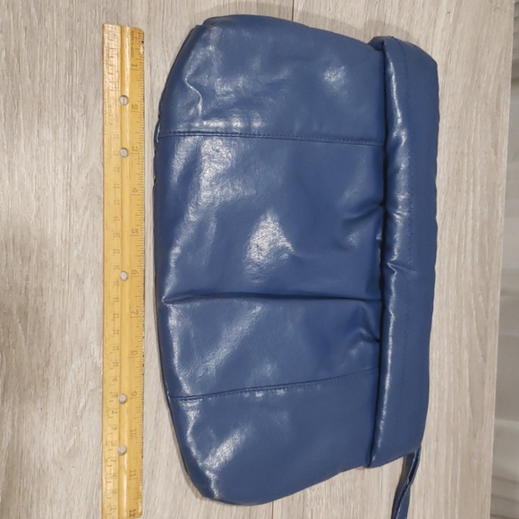 FABULOUS 80s puffy clutch - Picture 3 of 9